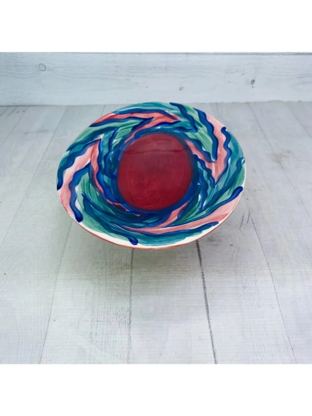 Gail Pittman FLAME Red Green Blue Wavy Line Band Ceramic 11.5